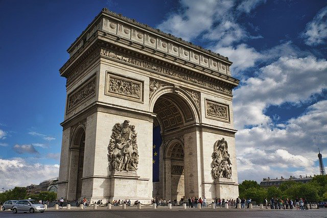arc de triomphe voor